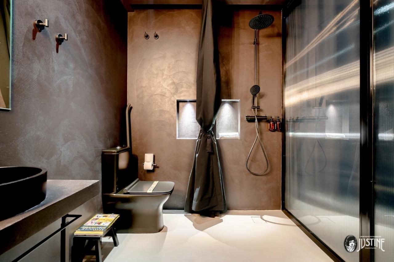 Suite Shibari By Justine Apartments Sobria Elegante Y Pecaminosa Apartamento Turistico En Madrid Rio Eksteriør billede